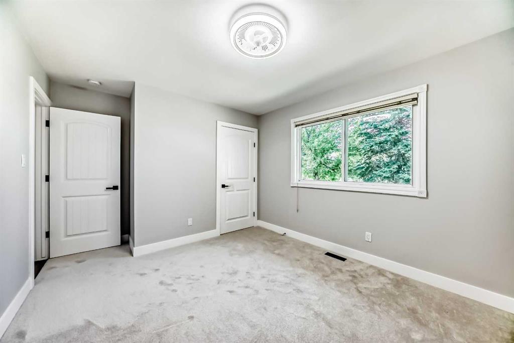 3020 Palliser Drive Property Photo 21