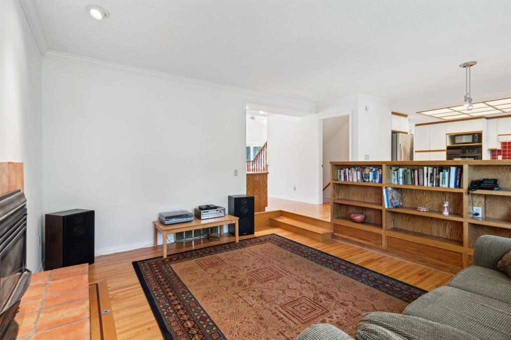 79 Strathlorne Crescent Property Photo 21