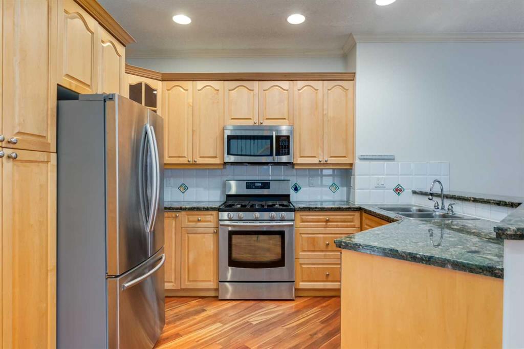 2834 Parkdale Boulevard Property Photo 7