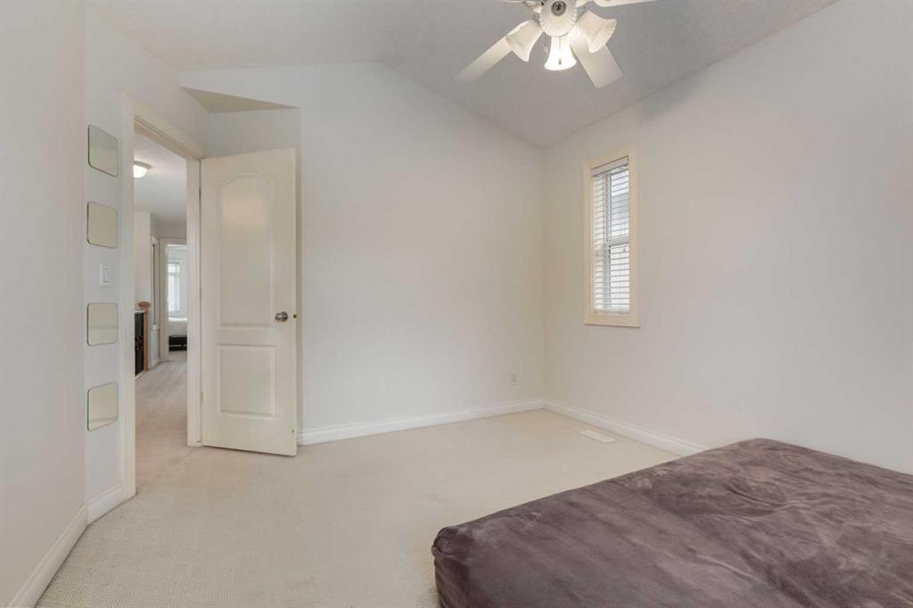 2834 Parkdale Boulevard Property Photo 19