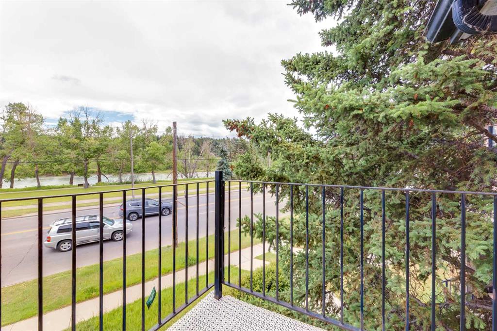 2834 Parkdale Boulevard Property Photo 28