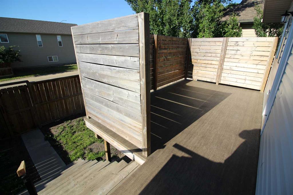 2 Hansen Close Property Photo 19