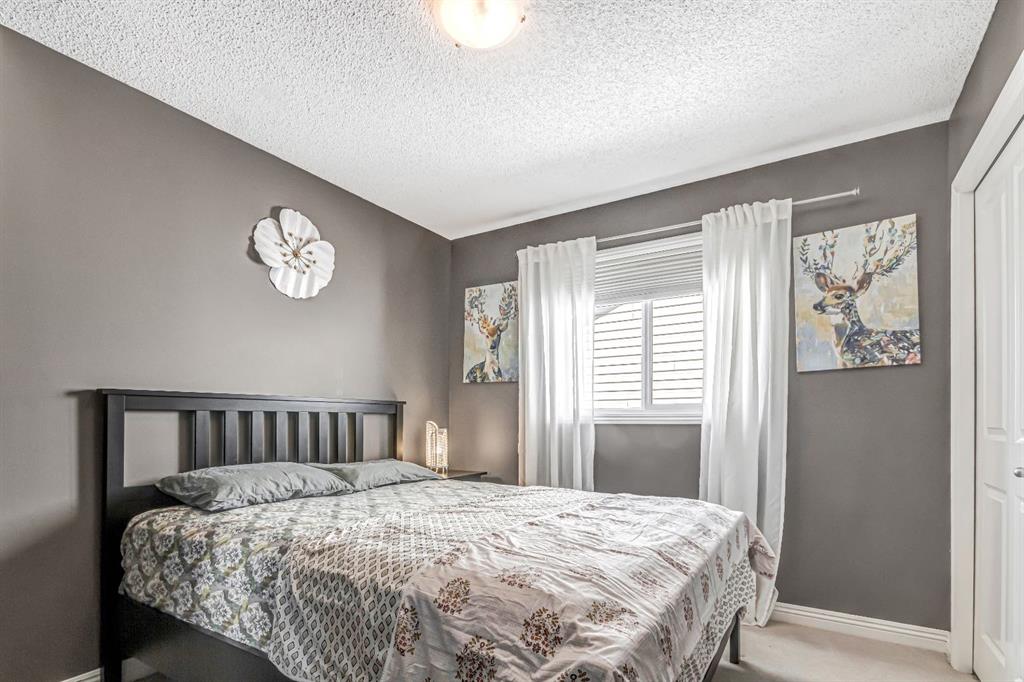 284 Kincora Heights Property Photo 28