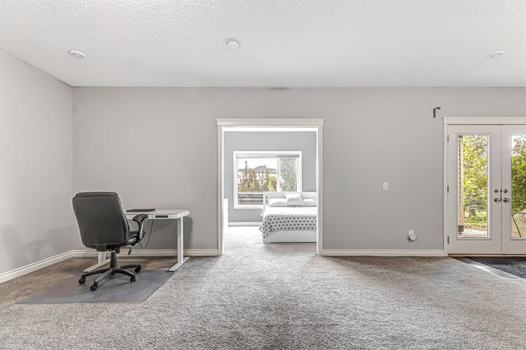 284 Kincora Heights Property Photo 36