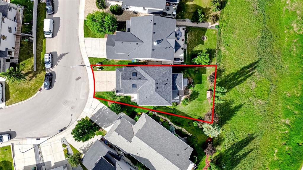284 Kincora Heights Property Photo 45