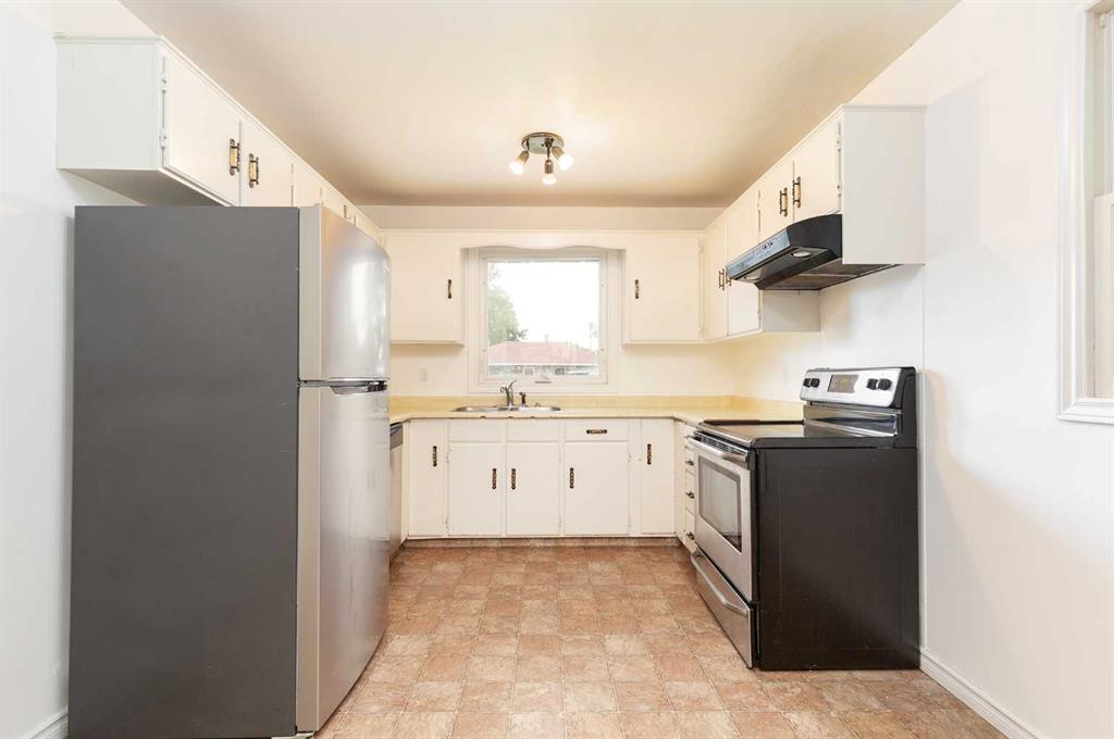 2115 15 Avenue Property Photo 5