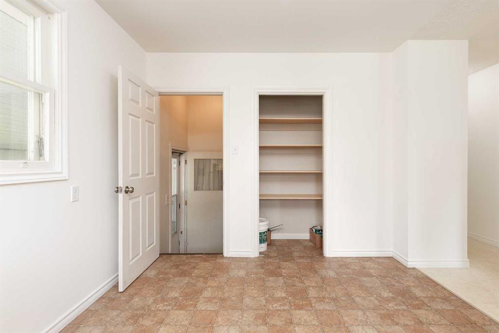 2115 15 Avenue Property Photo 6
