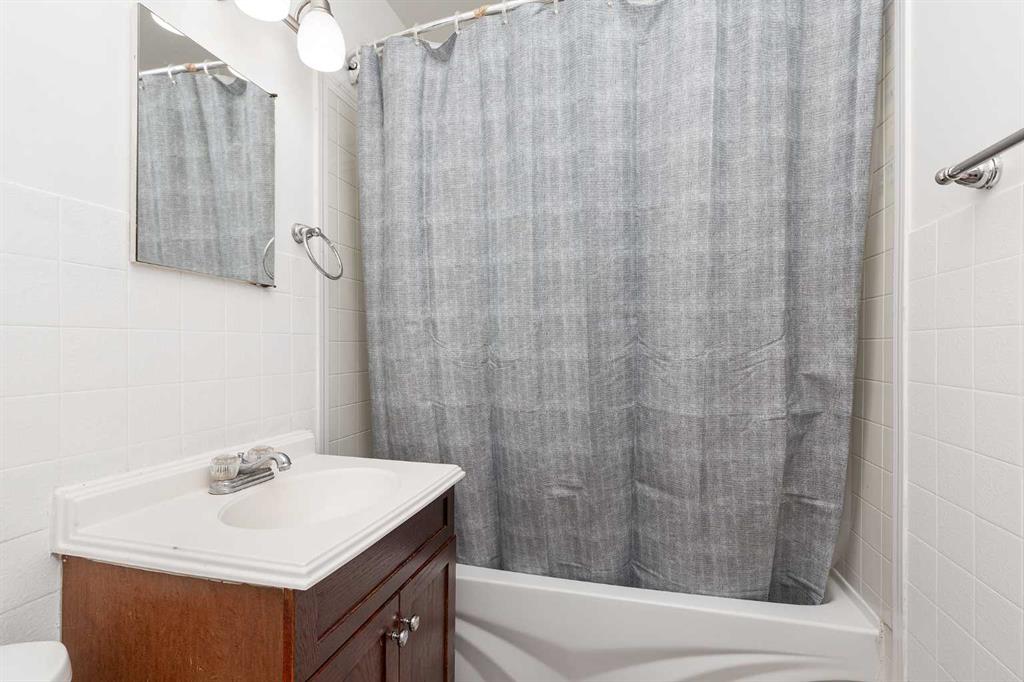 2115 15 Avenue Property Photo 9