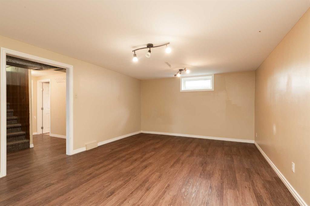 2115 15 Avenue Property Photo 12