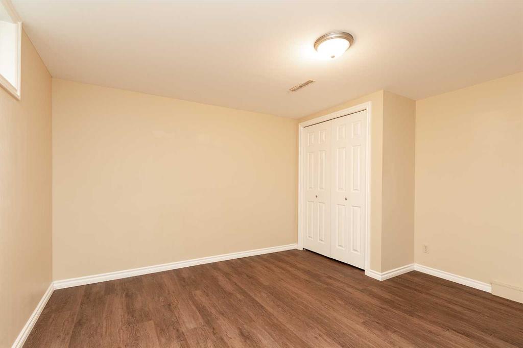 2115 15 Avenue Property Photo 15