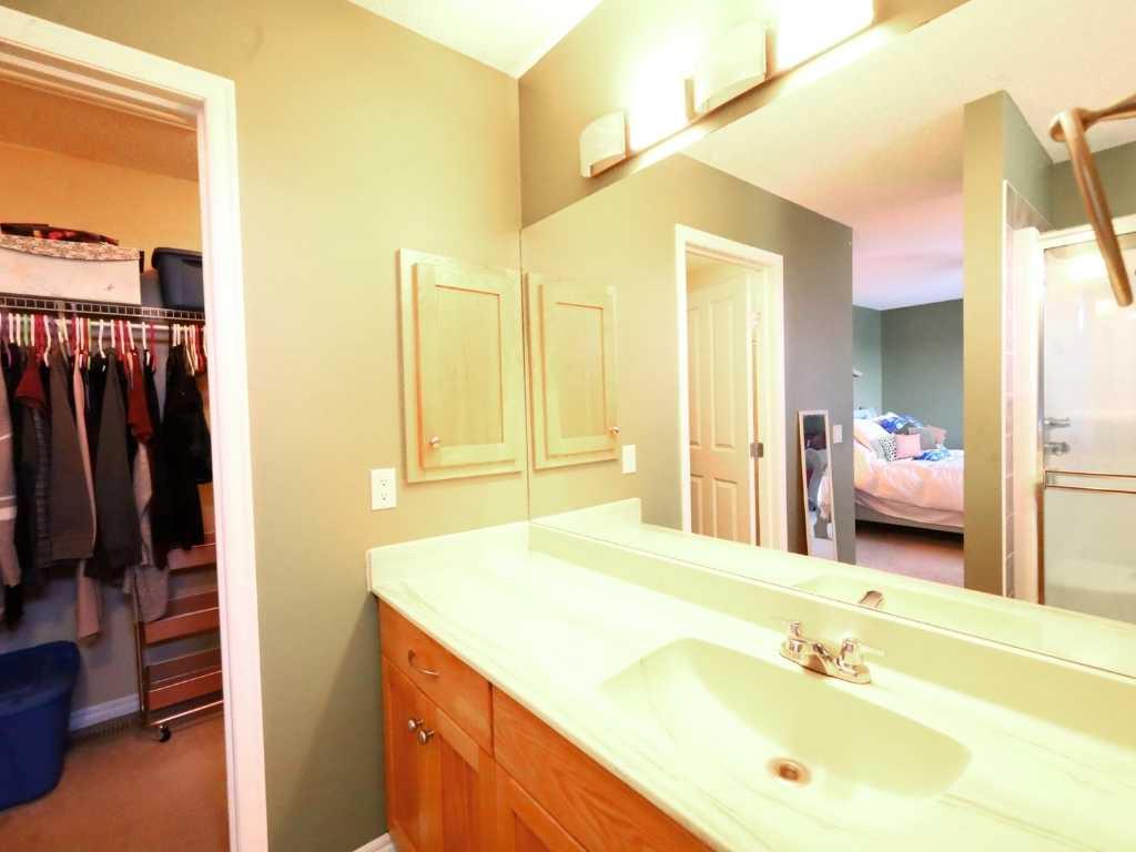 2384 Sagewood Gate 102 Property Photo 20