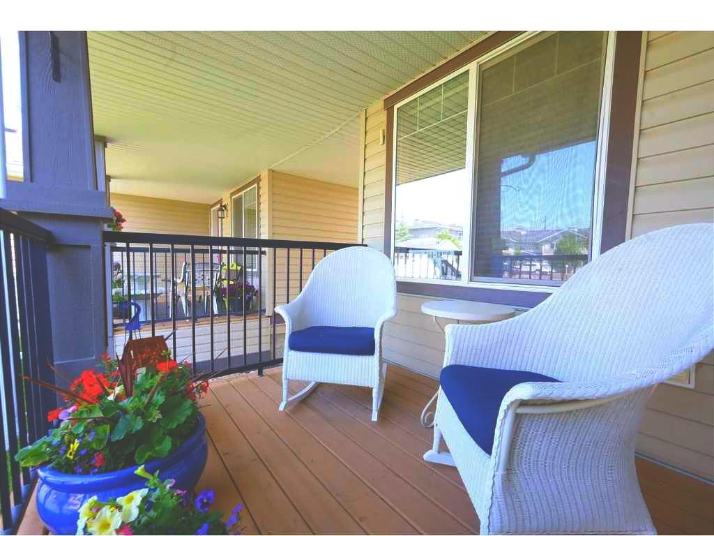 2384 Sagewood Gate 102 Property Photo 44