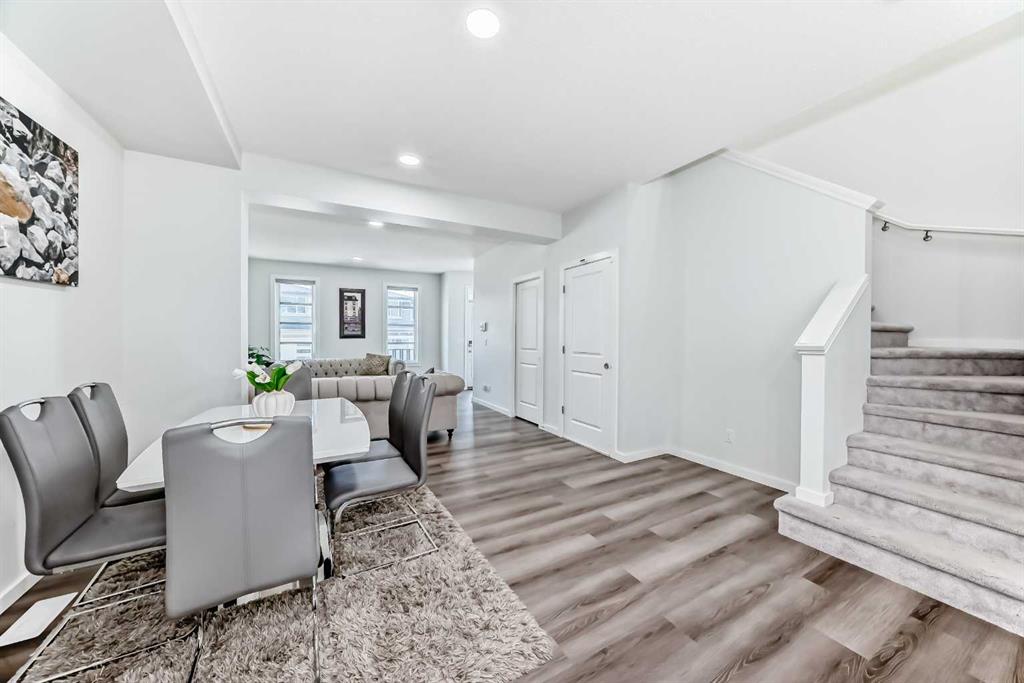 572 Lawthorn Way Property Photo 13