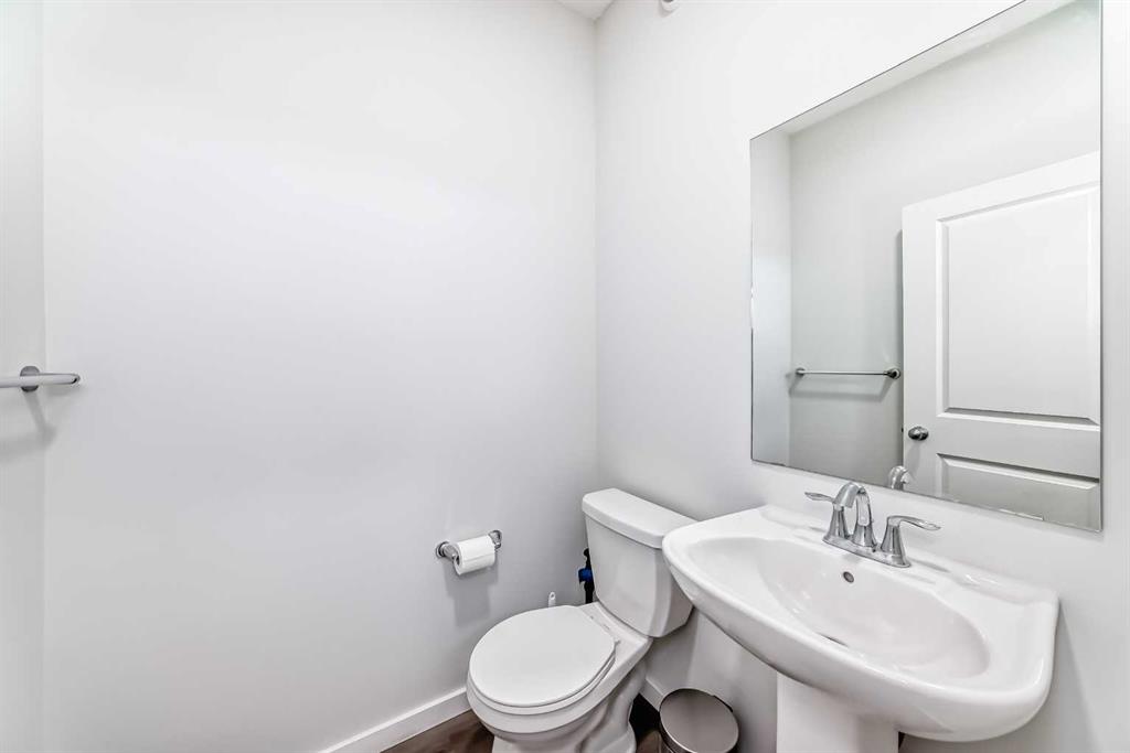 572 Lawthorn Way Property Photo 20
