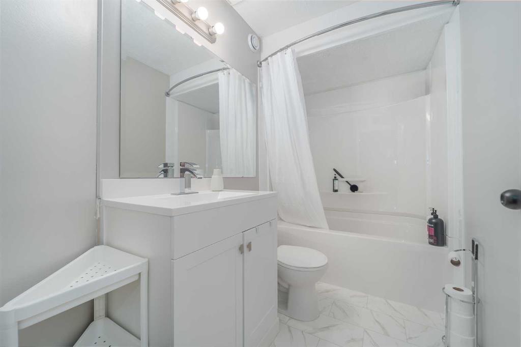 469 Squamish Lane Property Photo 22