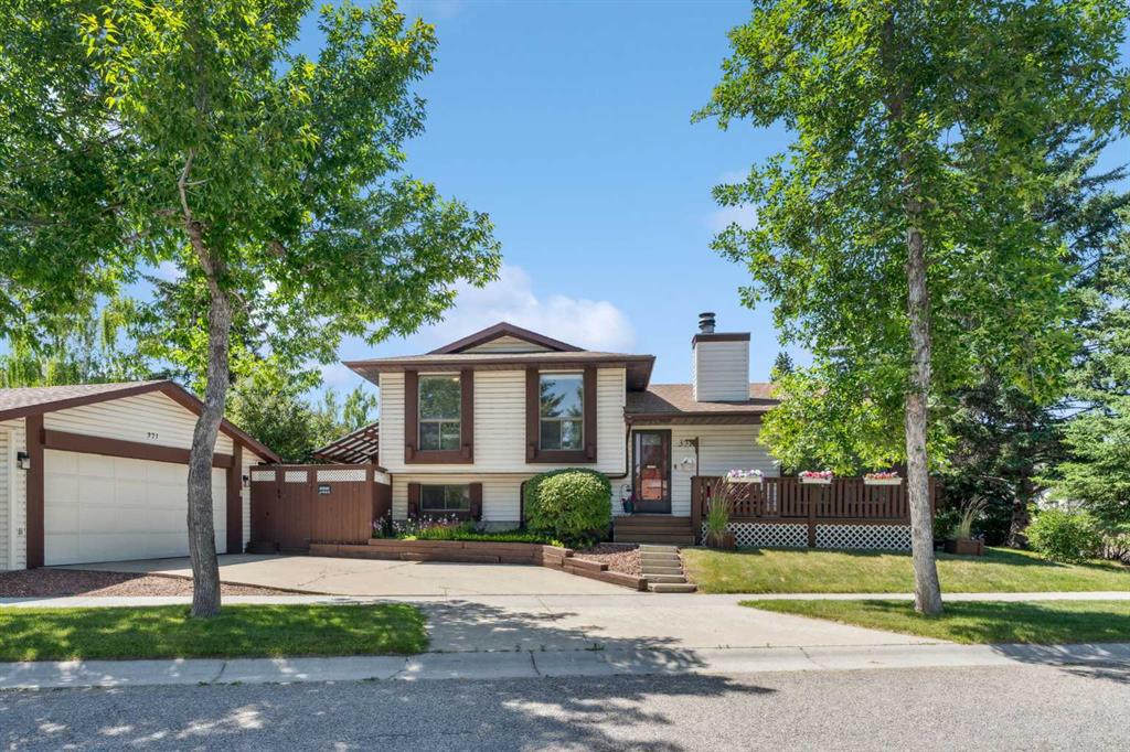 371 Woodridge Place Property Photo 1