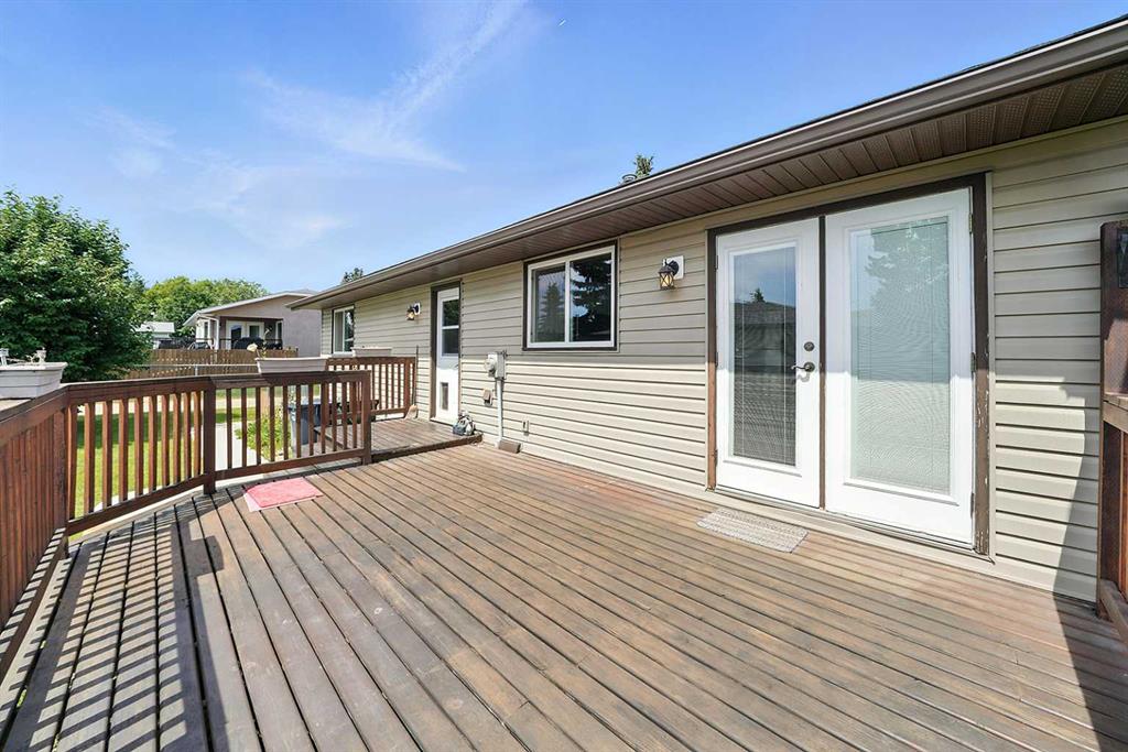 4725 56 Avenue Property Photo 19
