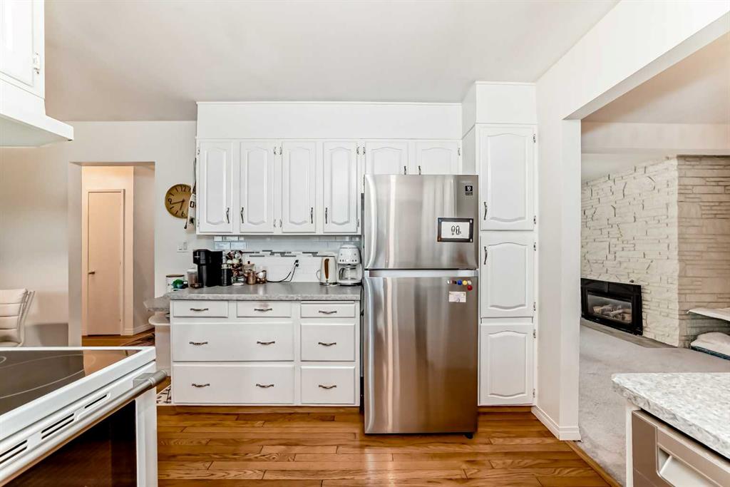 368 Capri Crescent Property Photo 11