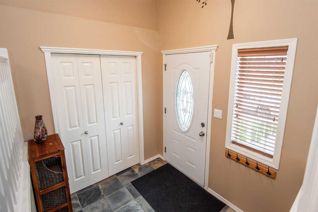 23 Ralston Crescent Property Photo 2