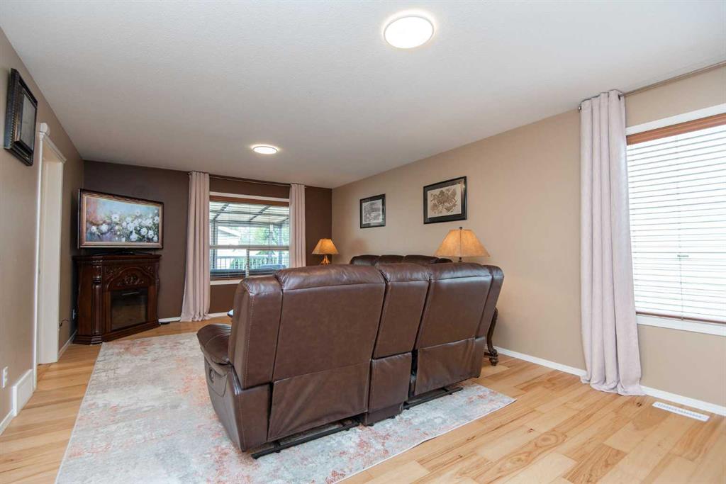 23 Ralston Crescent Property Photo 19