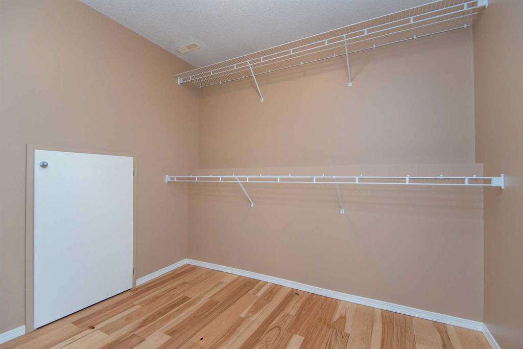 23 Ralston Crescent Property Photo 20