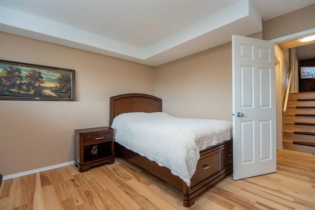 23 Ralston Crescent Property Photo 22
