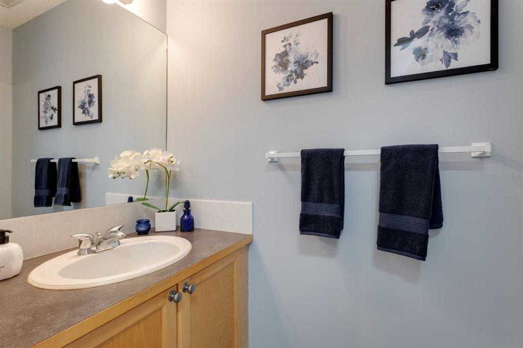 140 Sagewood Boulevard 205 Property Photo 4