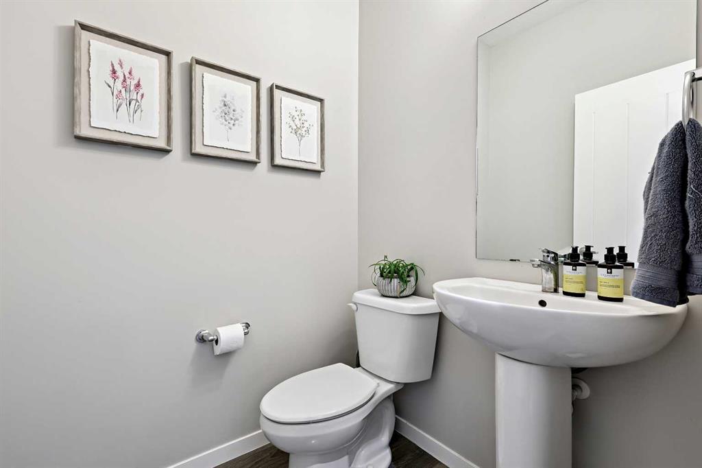 242 Marquis Court Property Photo 13