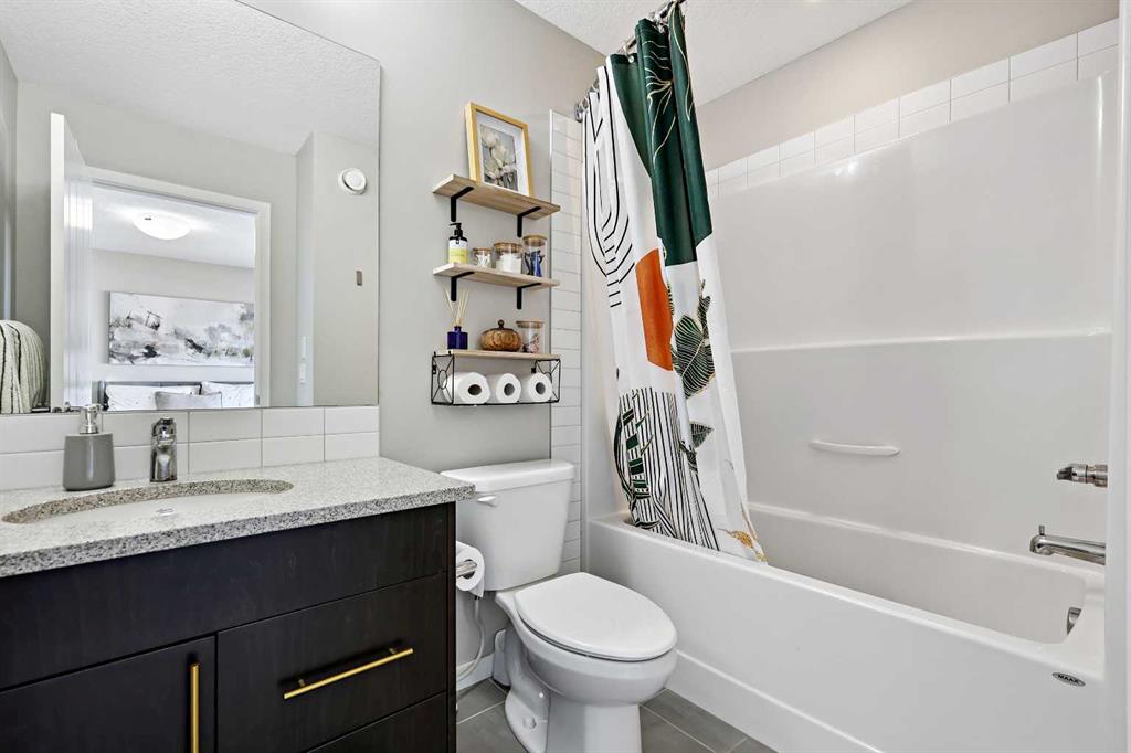 242 Marquis Court Property Photo 16