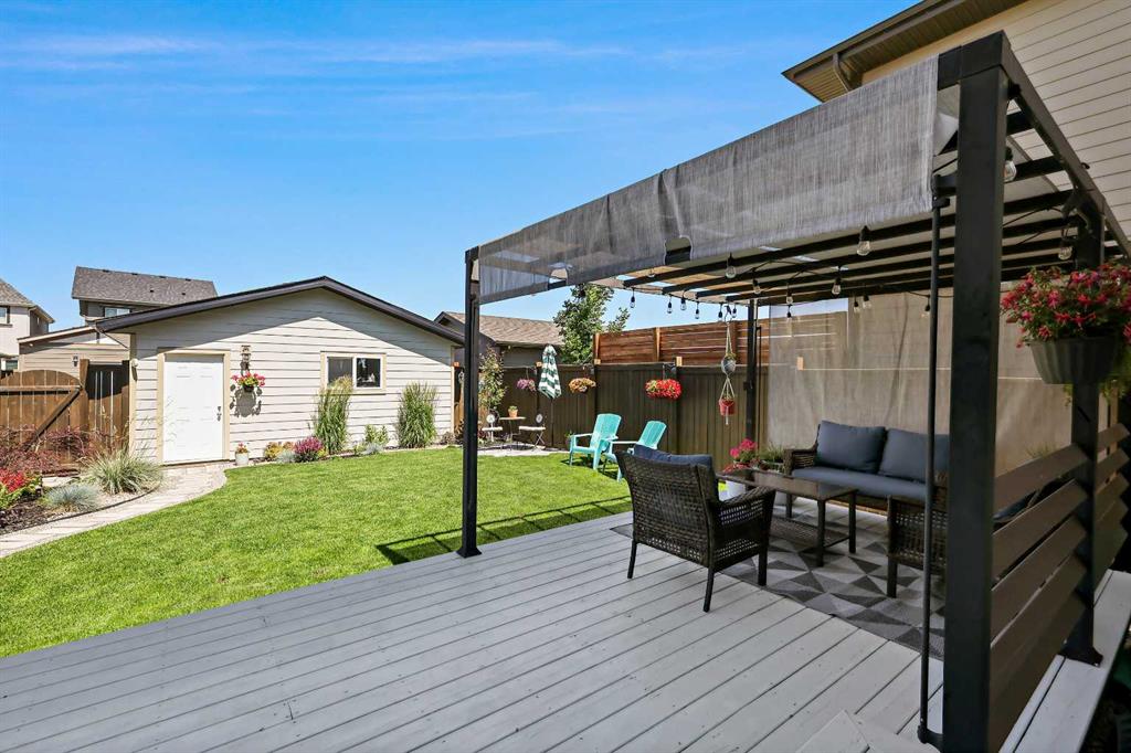 242 Marquis Court Property Photo 24