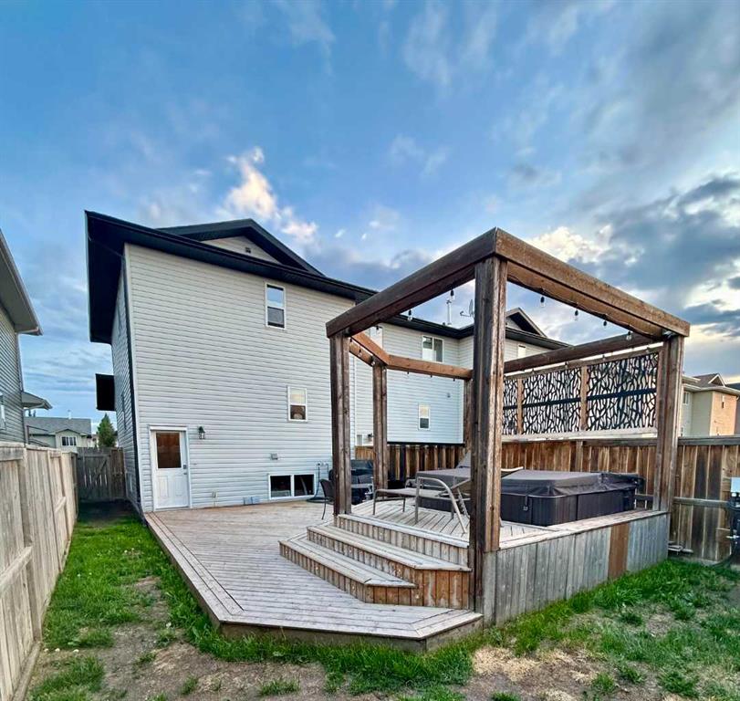 60 Terrace Heights Drive Property Photo 2