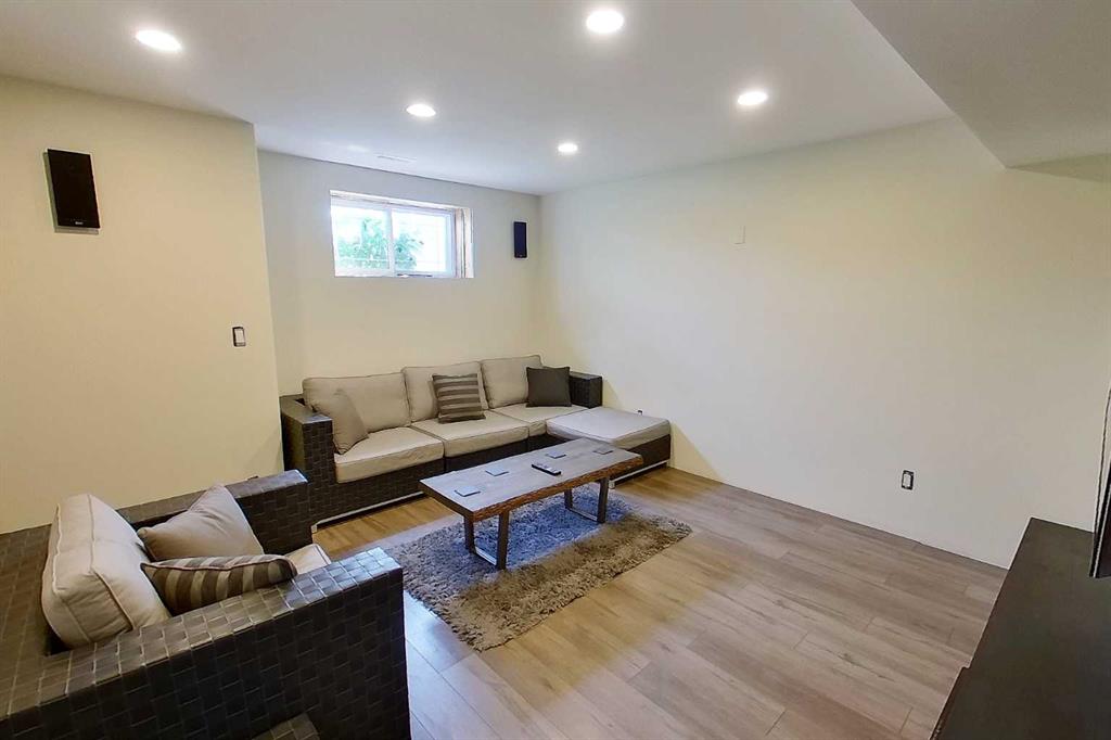 60 Terrace Heights Drive Property Photo 10