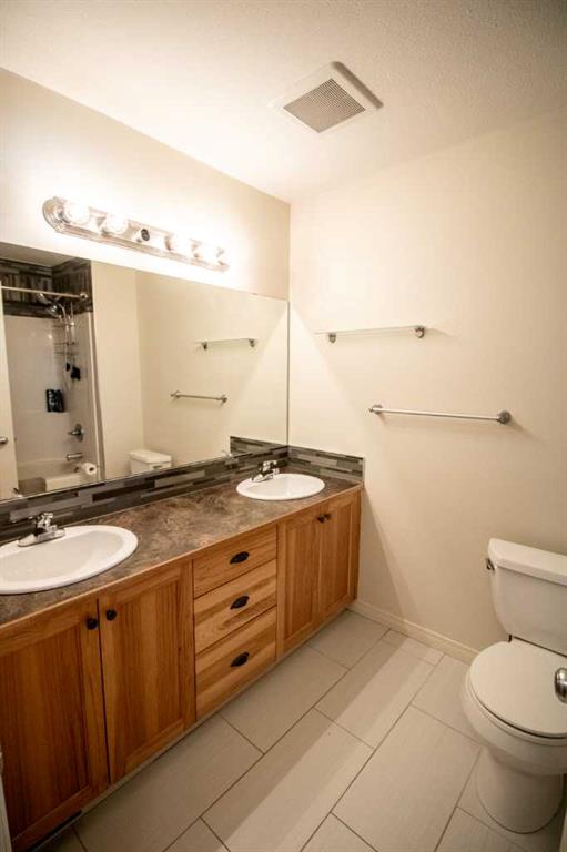 60 Terrace Heights Drive Property Photo 11