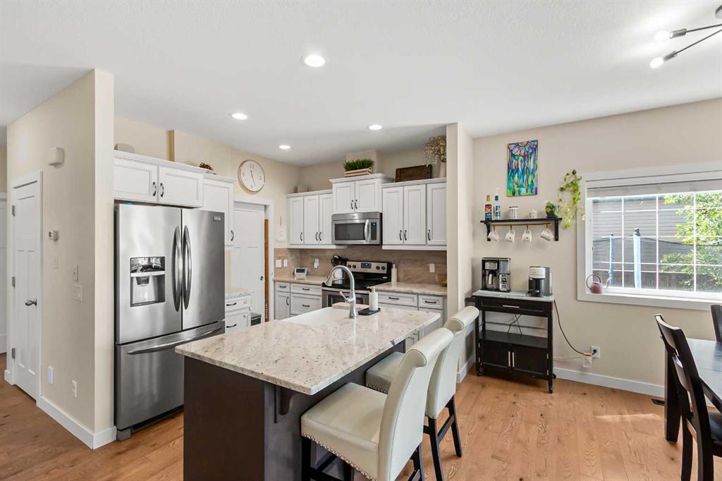 6 Viceroy Crescent Property Photo 6