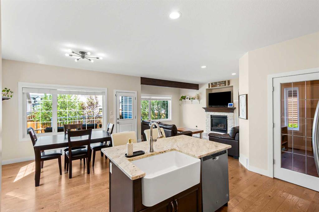 6 Viceroy Crescent Property Photo 9