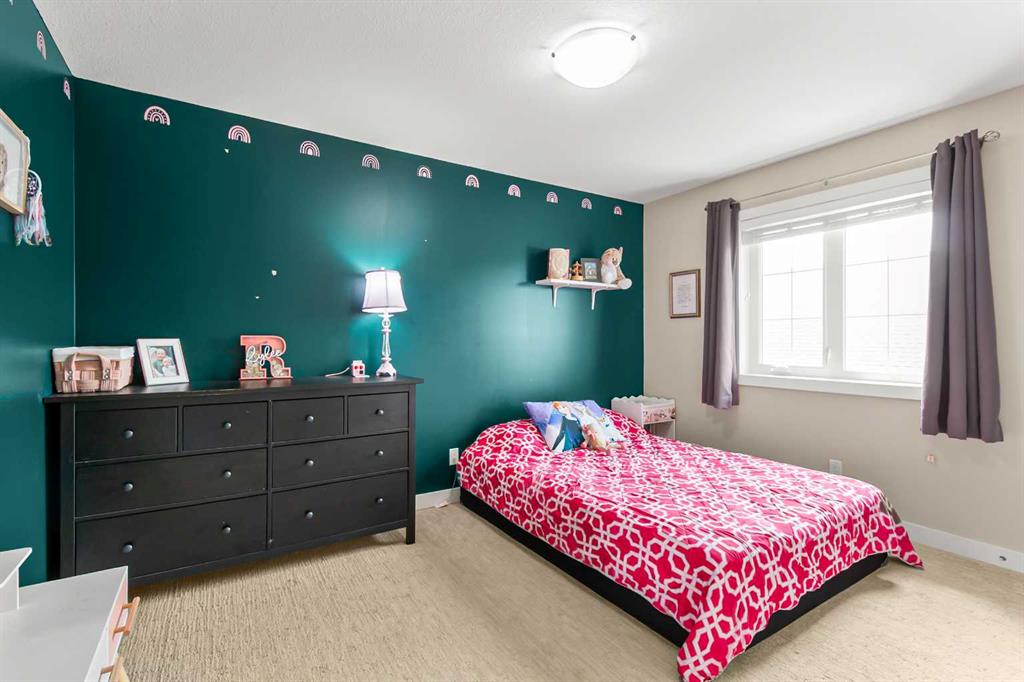 6 Viceroy Crescent Property Photo 19