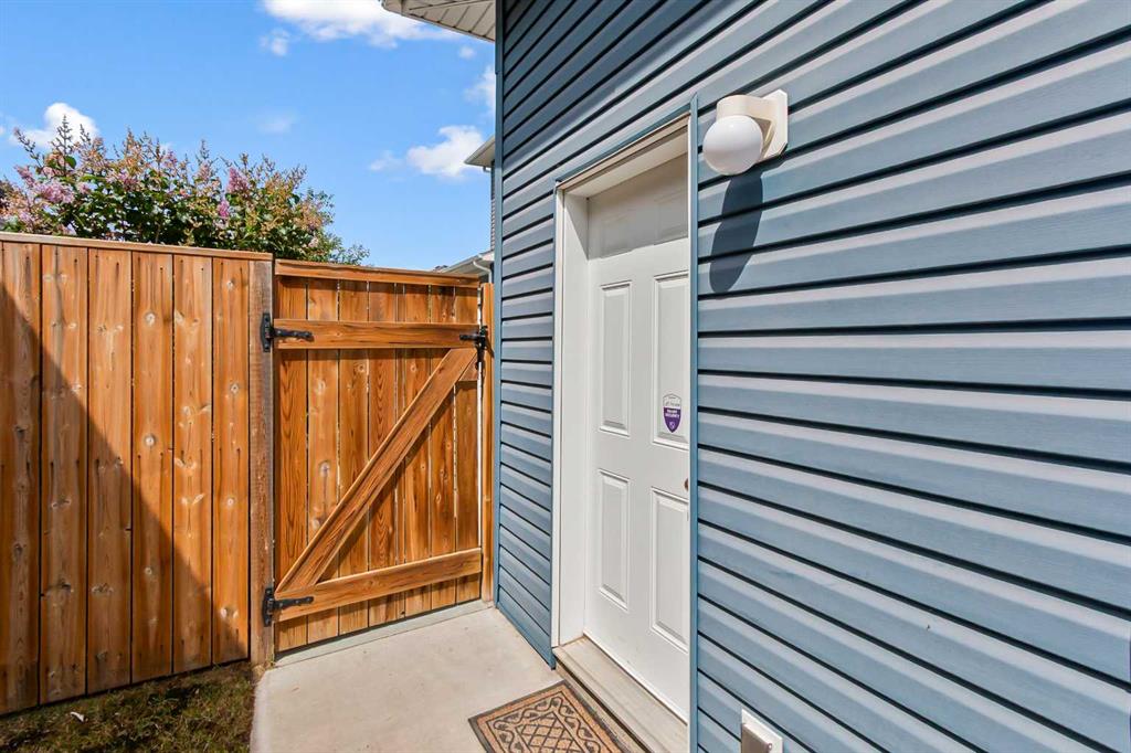 6 Viceroy Crescent Property Photo 40