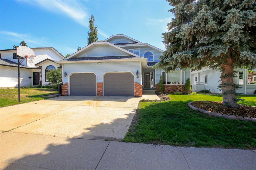 54 Denovan Crescent Property Photo 1