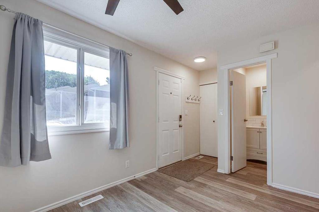 5935 63 Street 39 Property Photo 8