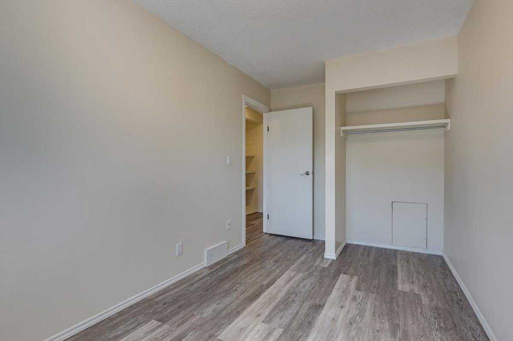 5935 63 Street 39 Property Photo 29