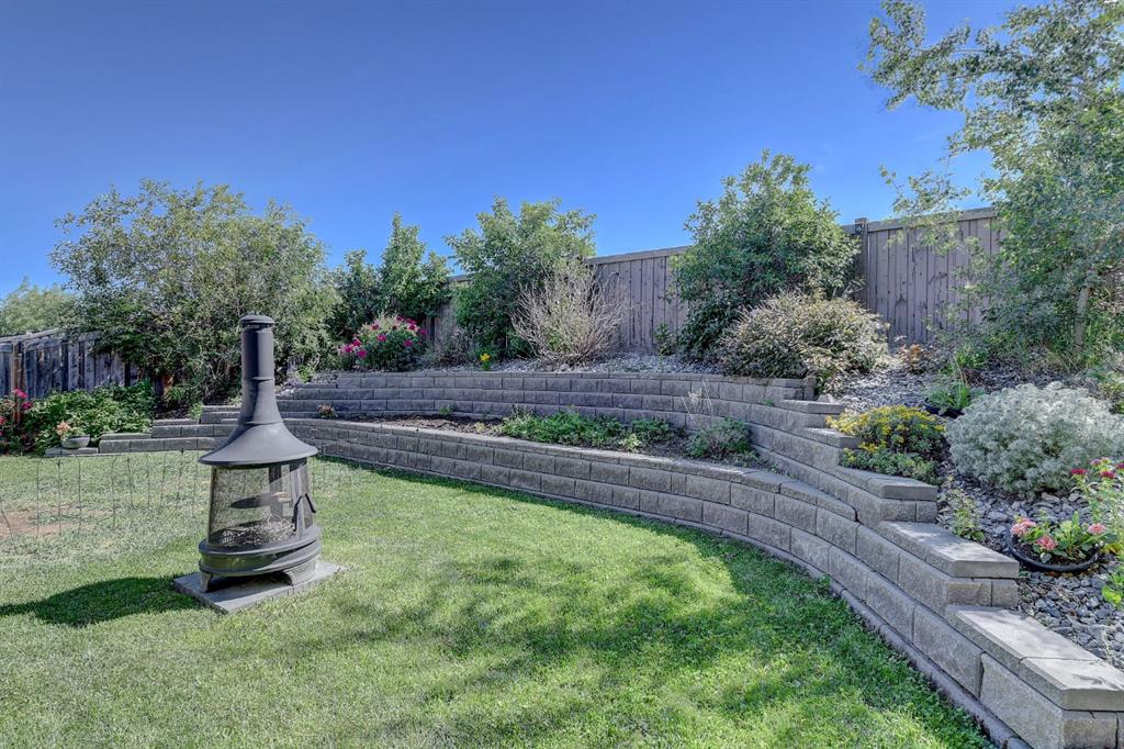 15109 102a Street Property Photo 2