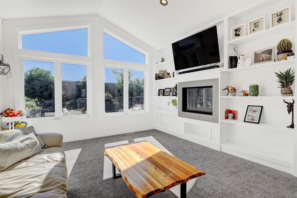 15109 102a Street Property Photo 4
