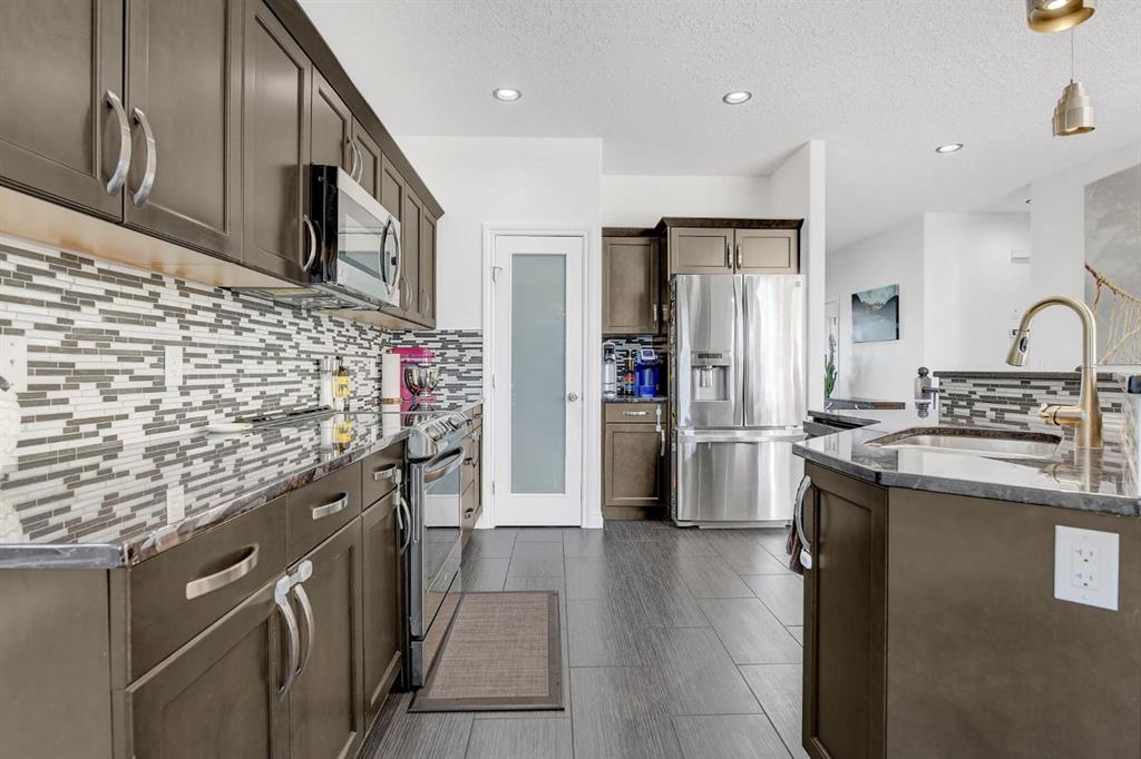 15109 102a Street Property Photo 8