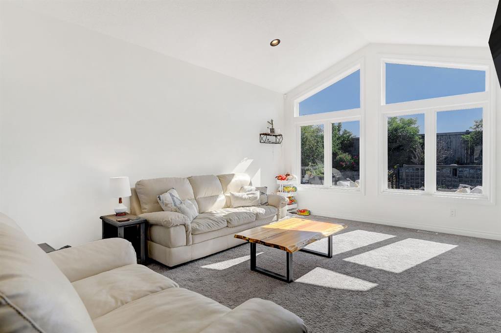15109 102a Street Property Photo 10