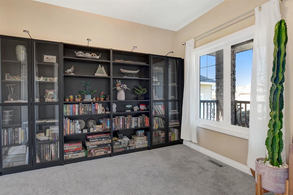 15109 102a Street Property Photo 15