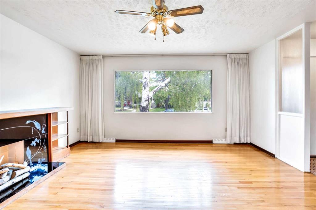 53 Hollyburn Road Property Photo 7