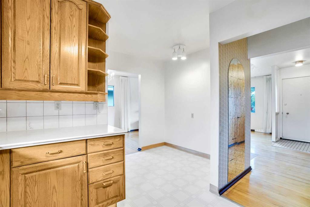 53 Hollyburn Road Property Photo 12