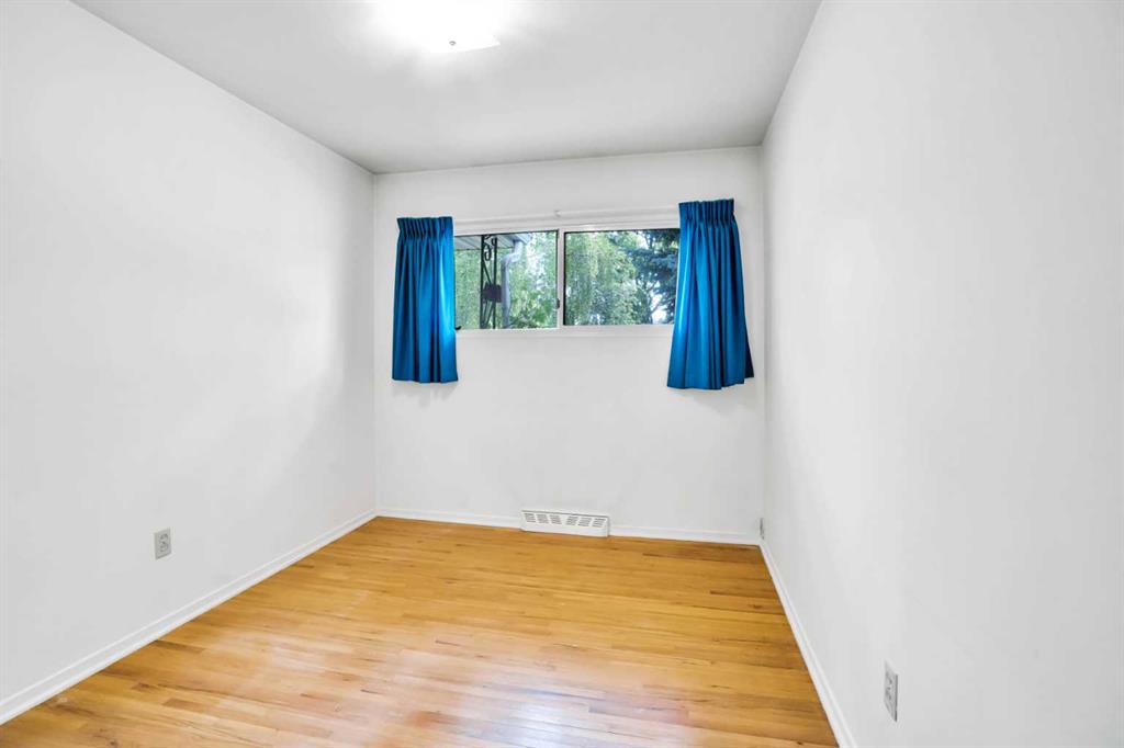 53 Hollyburn Road Property Photo 18