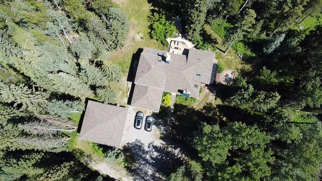125 Elk Valley Crescent Property Photo 3