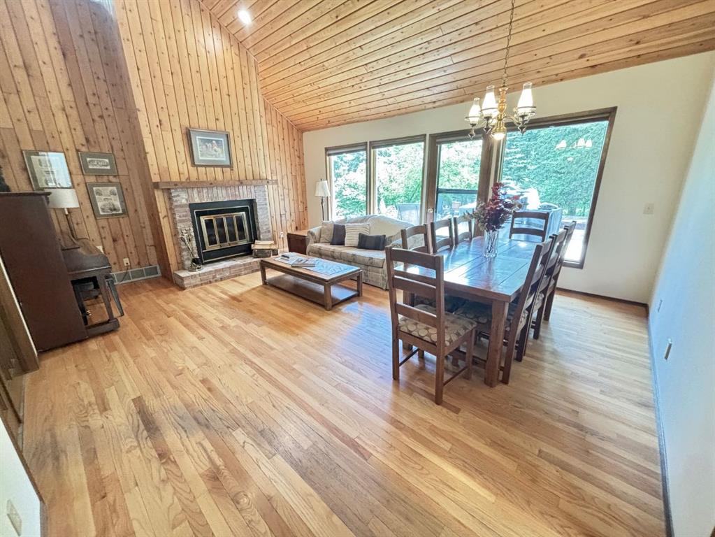 125 Elk Valley Crescent Property Photo 12